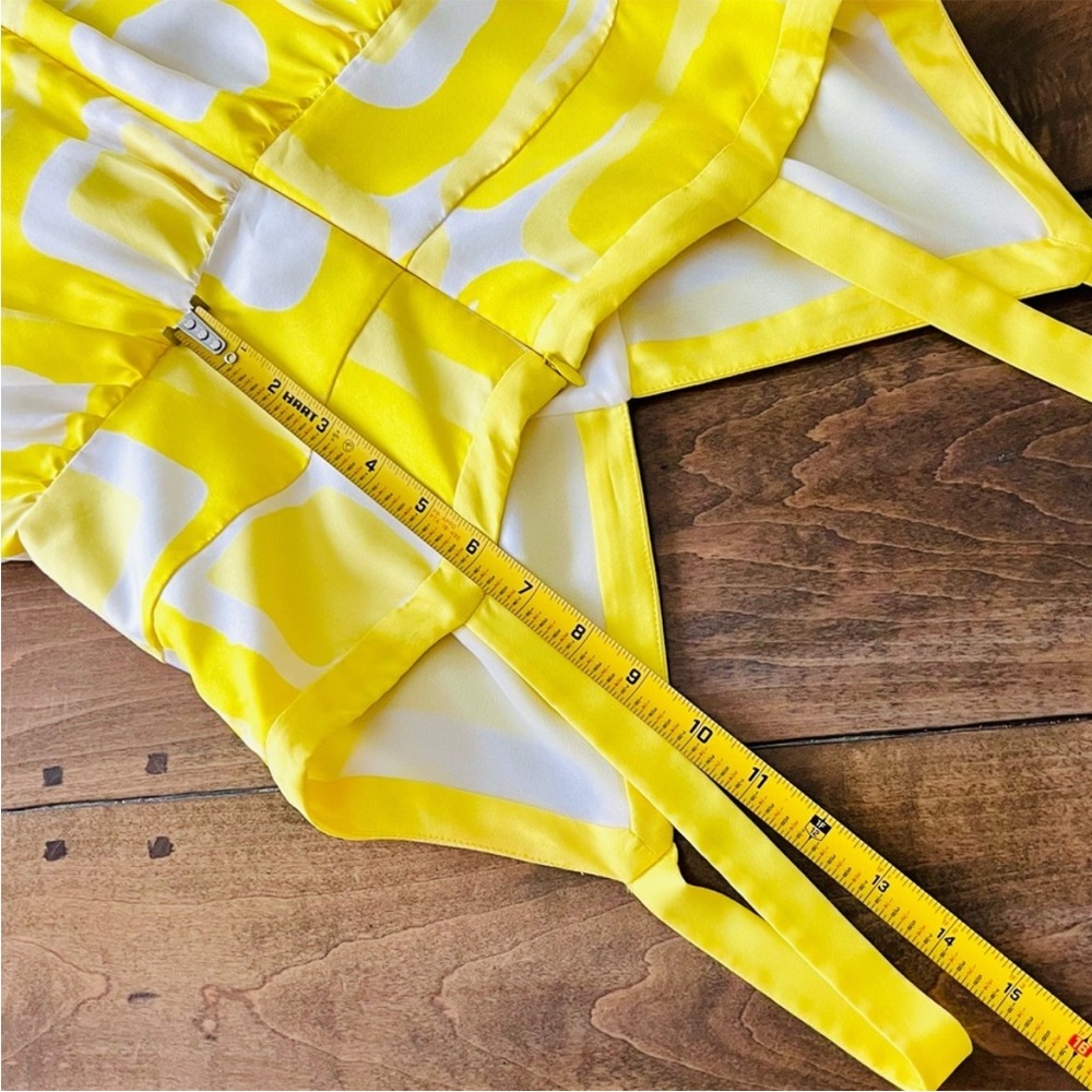 Banana Republic Y2K Silk Yellow Geometric Fit Flare Sundress Size 4 - Picture 8 of 11